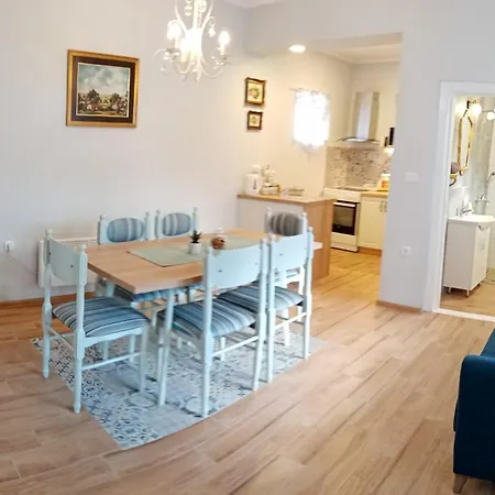 Апартаменты Katarina Backi Monostor