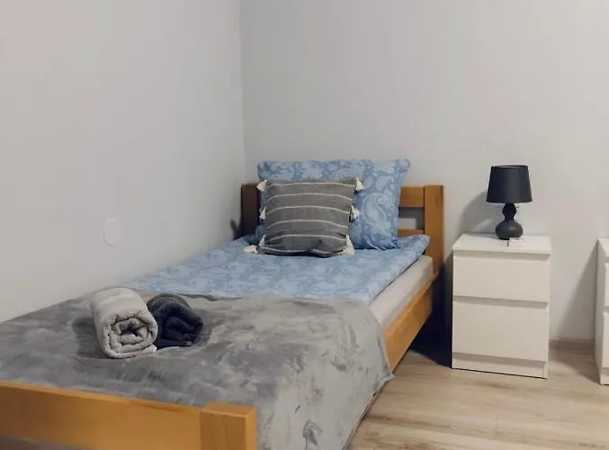 Katarina Lägenhet Backi Monostor