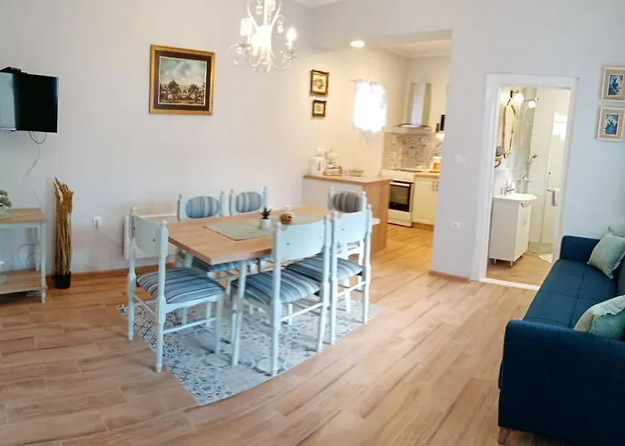 Lägenhet Katarina Backi Monostor