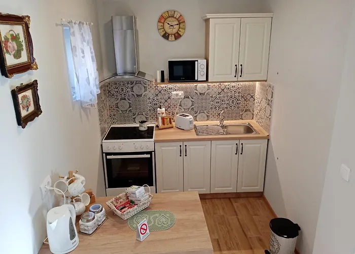 Katarina Backi Monostor