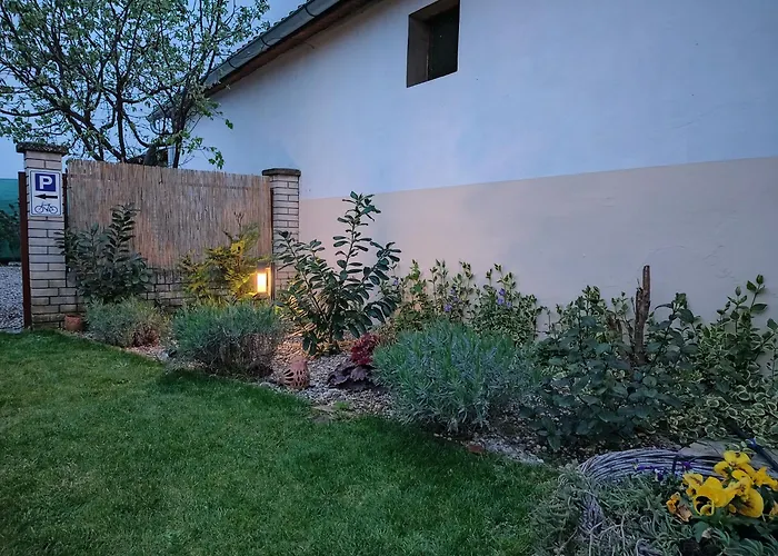 Lägenhet Katarina Backi Monostor